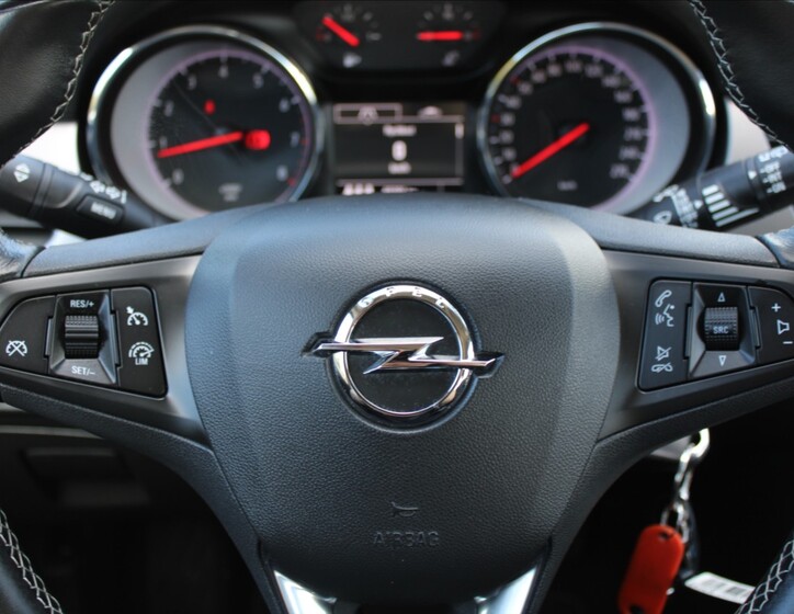 Opel Astra 13