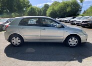 Toyota Corolla 4