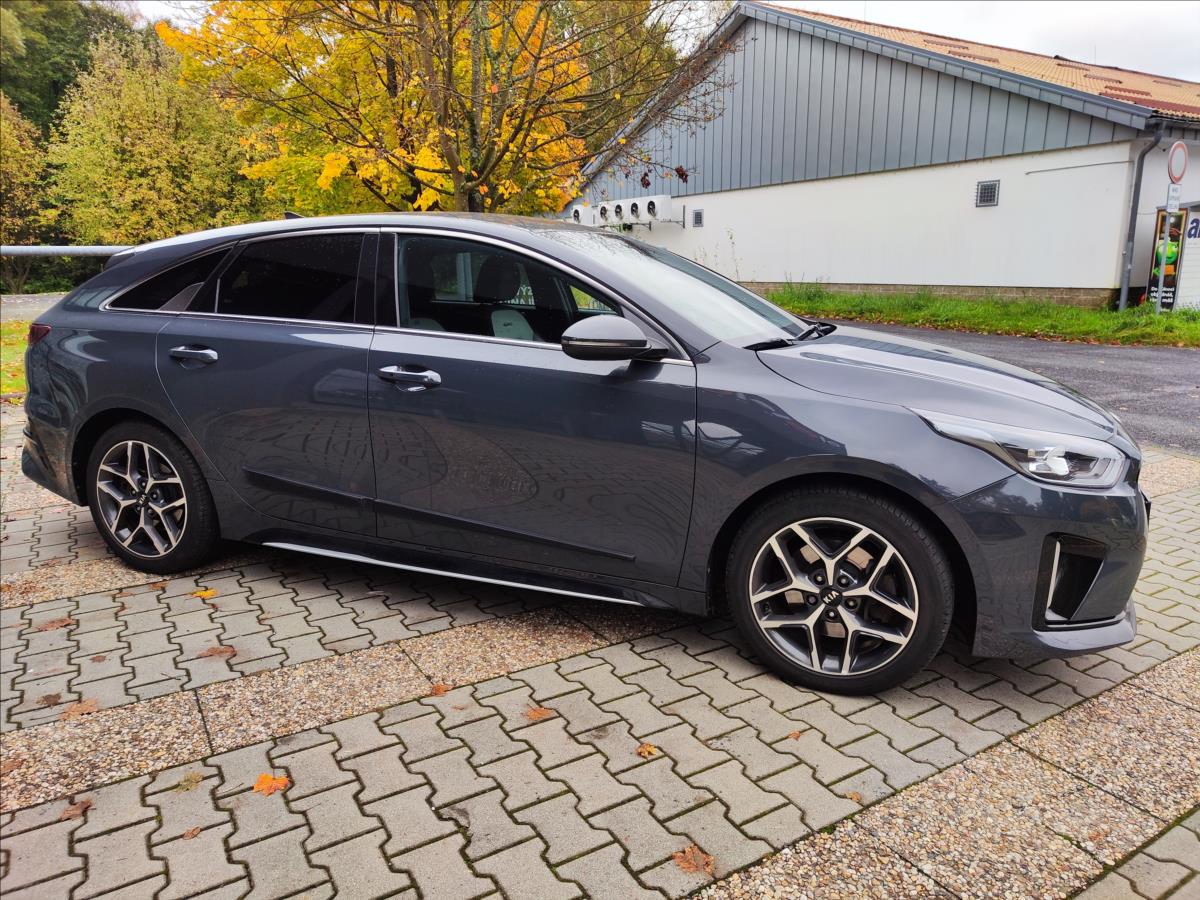 KIA ProCeed