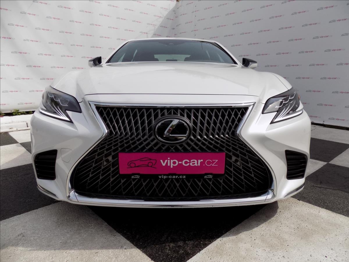 Lexus LS 500