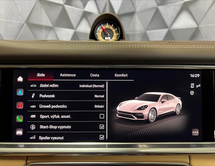 Porsche Panamera 18
