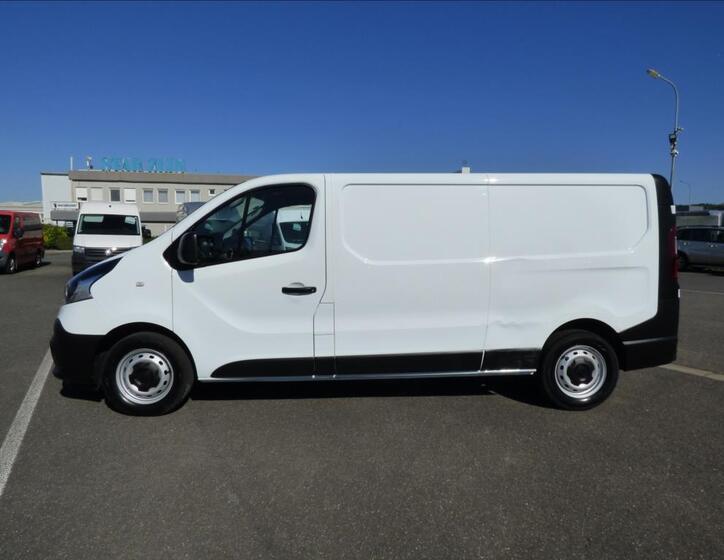 Renault Trafic 6