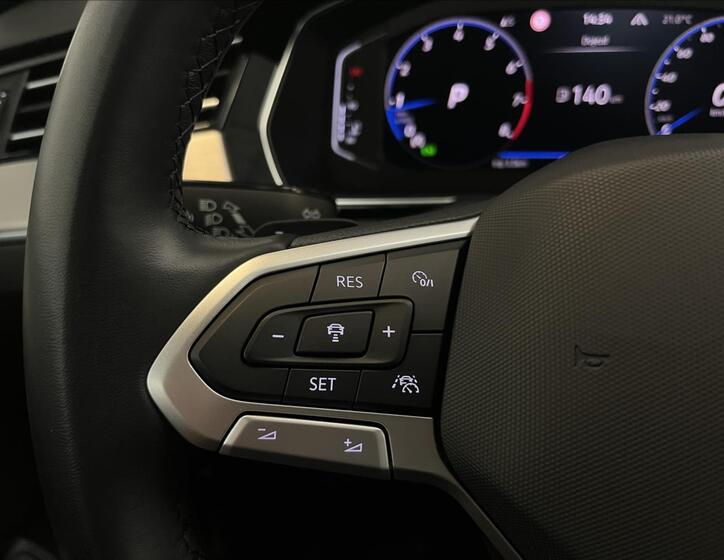 Volkswagen Passat 18
