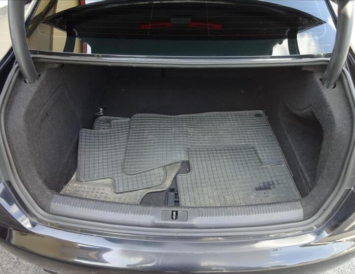 Audi A4 25