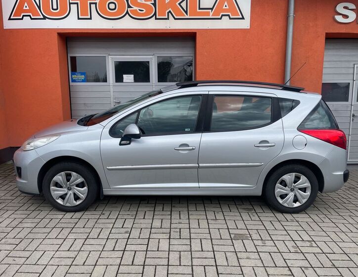 Peugeot 207 3