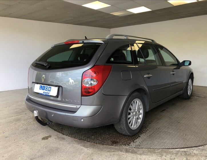Renault Laguna 7
