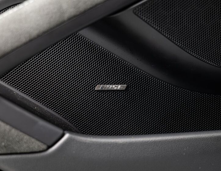 Porsche Cayman 16