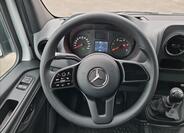 Mercedes-Benz Sprinter 10