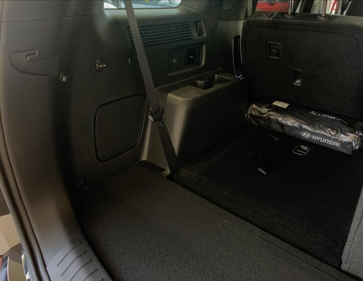 Hyundai Santa Fe 13