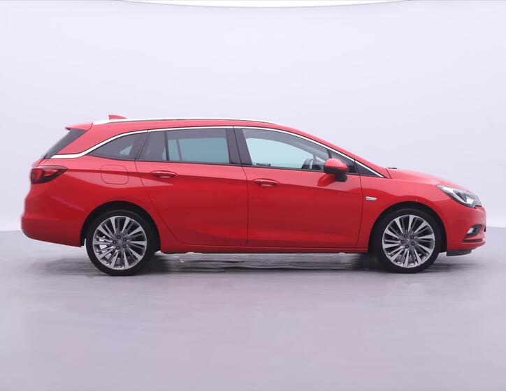 Opel Astra 8