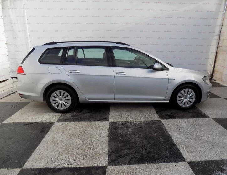 Volkswagen Golf 8