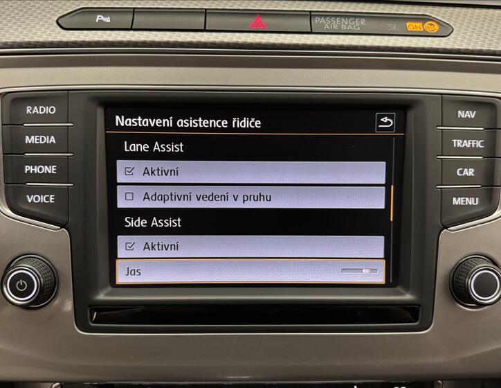 Volkswagen Passat 21