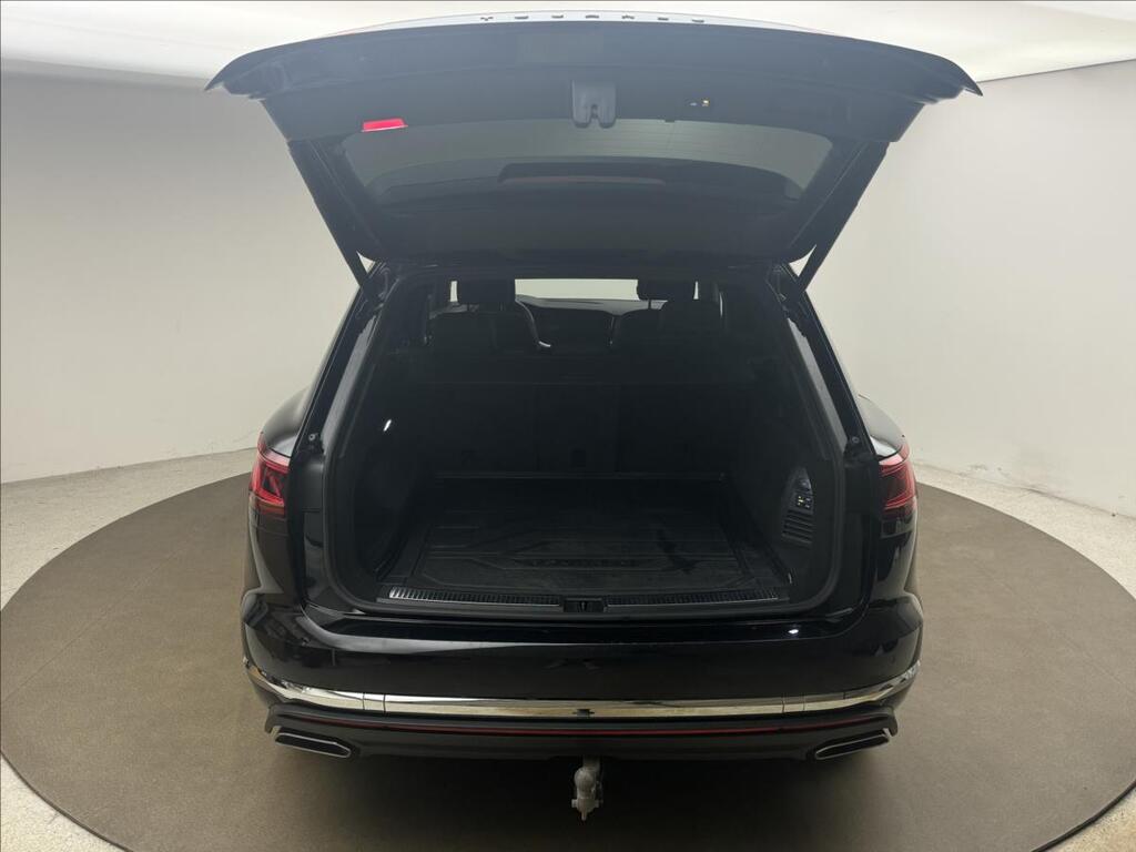 Volkswagen Touareg 44
