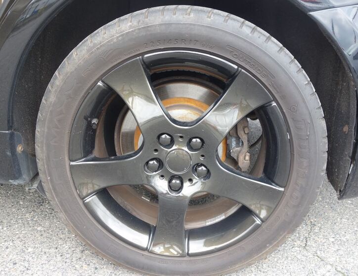 Lexus IS 220 29