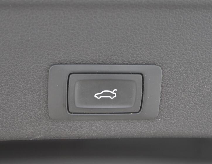 Audi A4 13