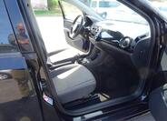 Volkswagen up! 13