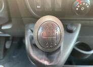Renault Master 17