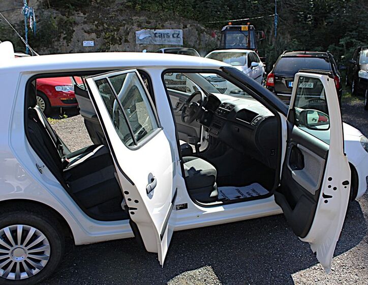Škoda Fabia 15