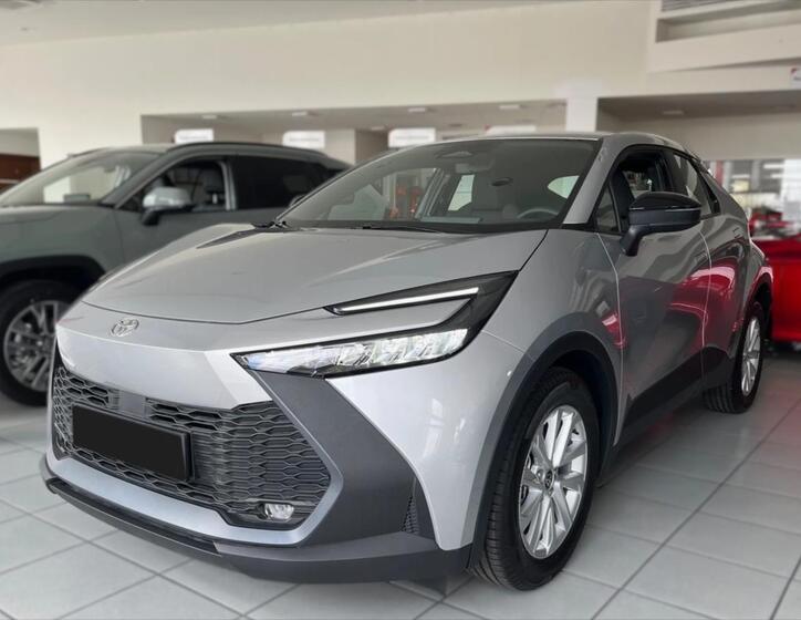 Toyota C-HR 3