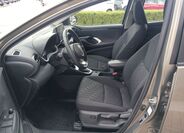 Toyota Yaris 10