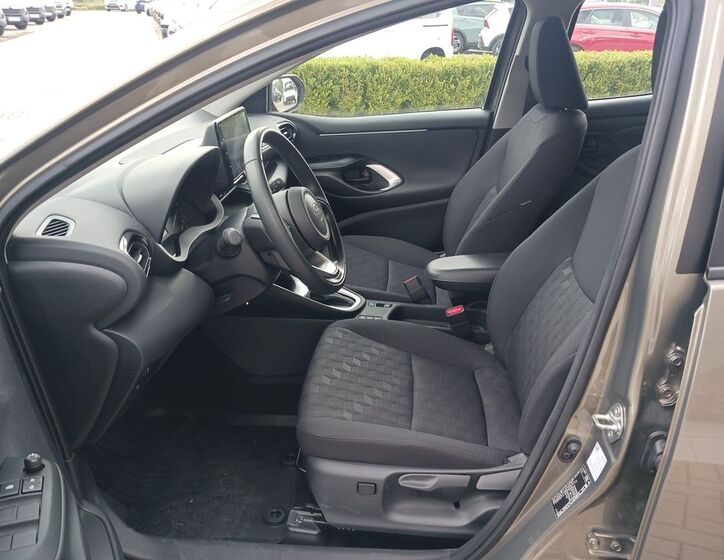 Toyota Yaris 10