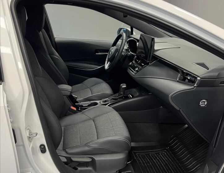 Toyota Corolla 10