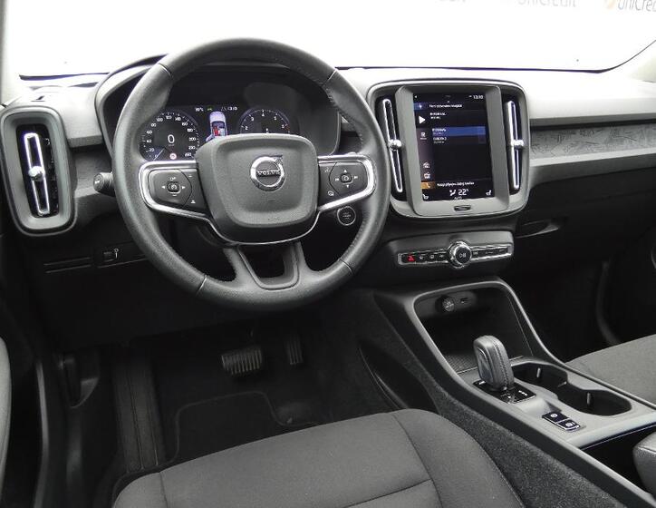 Volvo XC40 5