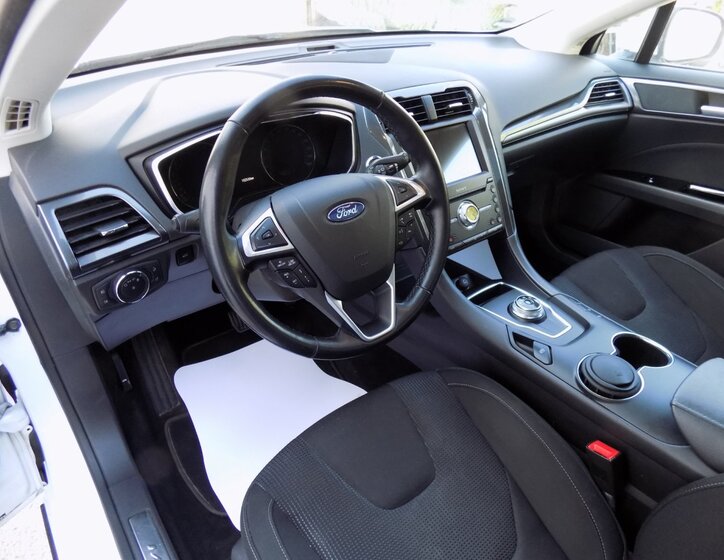 Ford Mondeo 14
