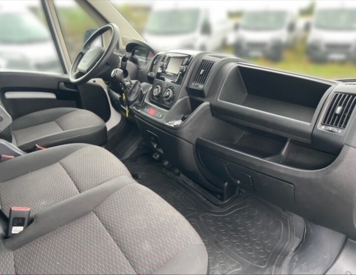 Peugeot Boxer 9