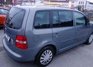 Volkswagen Touran 6