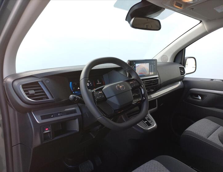 Toyota ProAce Verso 10