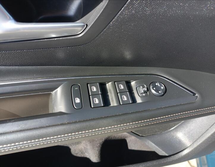 Peugeot 5008 19