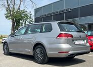 Volkswagen Golf 16