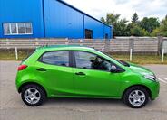 Mazda 2 5
