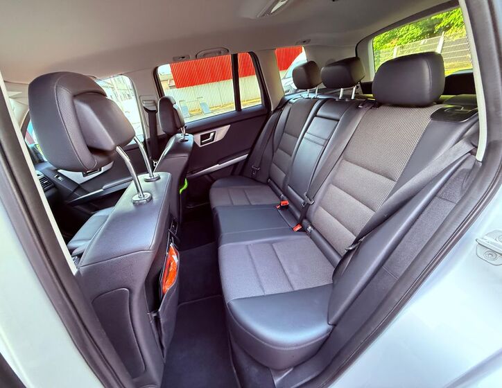 Mercedes-Benz GLK 12