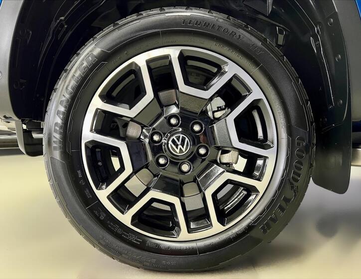 Volkswagen Amarok 9