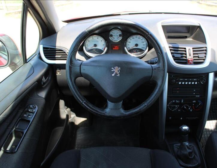 Peugeot 207 12
