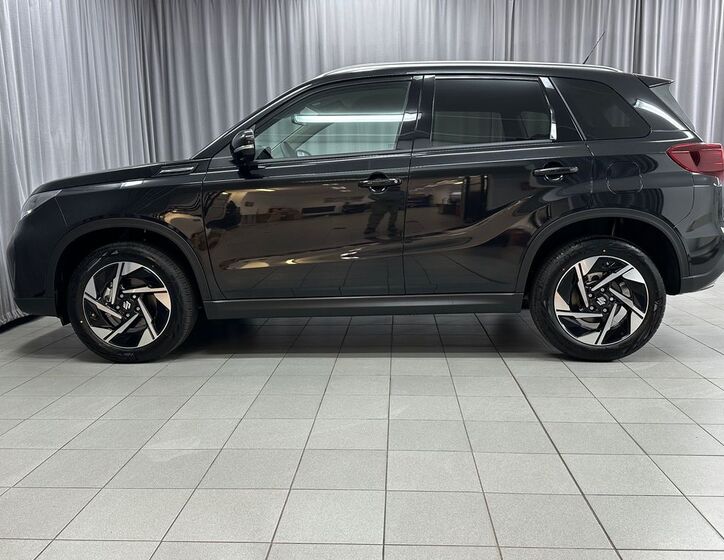 Suzuki Vitara 5