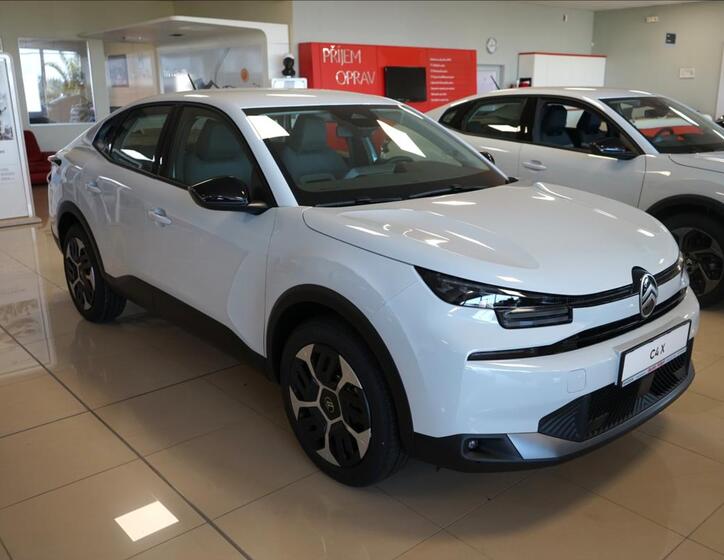 Citroën C4 X 6