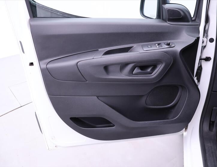 Toyota ProAce 10