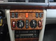 Mercedes-Benz 124 19