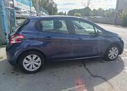 Peugeot 208 12