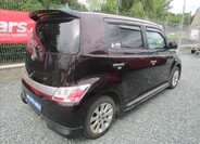 Daihatsu Materia 4