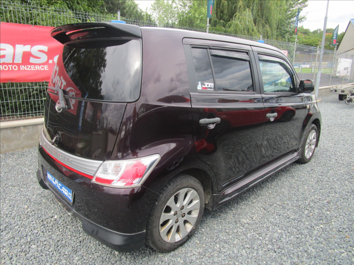 Daihatsu Materia