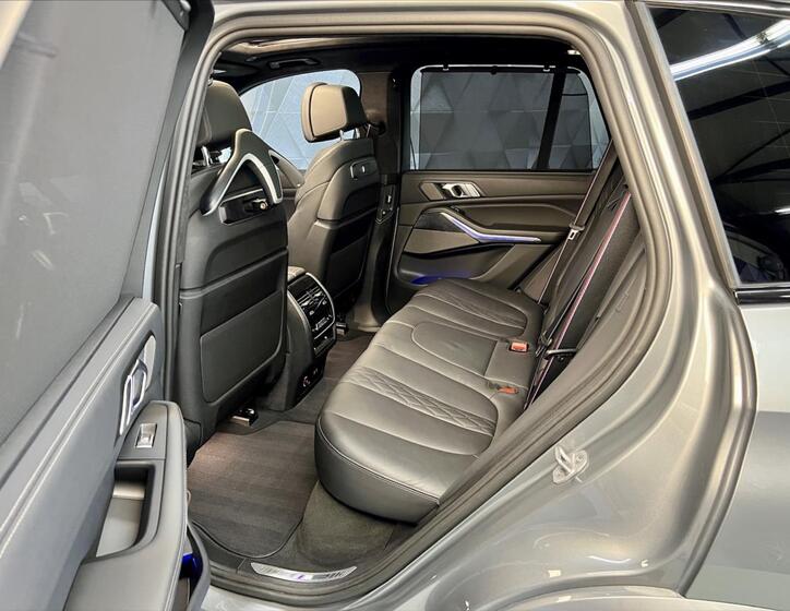 BMW X5 12