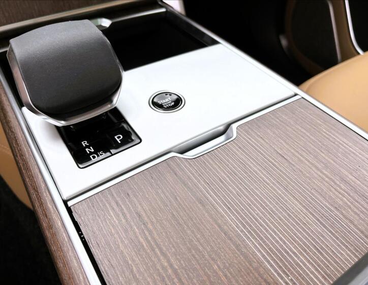 Land Rover Range Rover 18