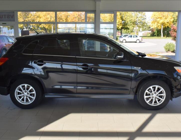 Mitsubishi ASX 4