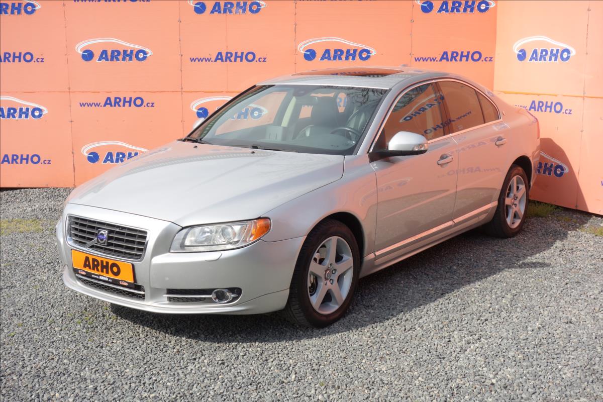 Volvo S80