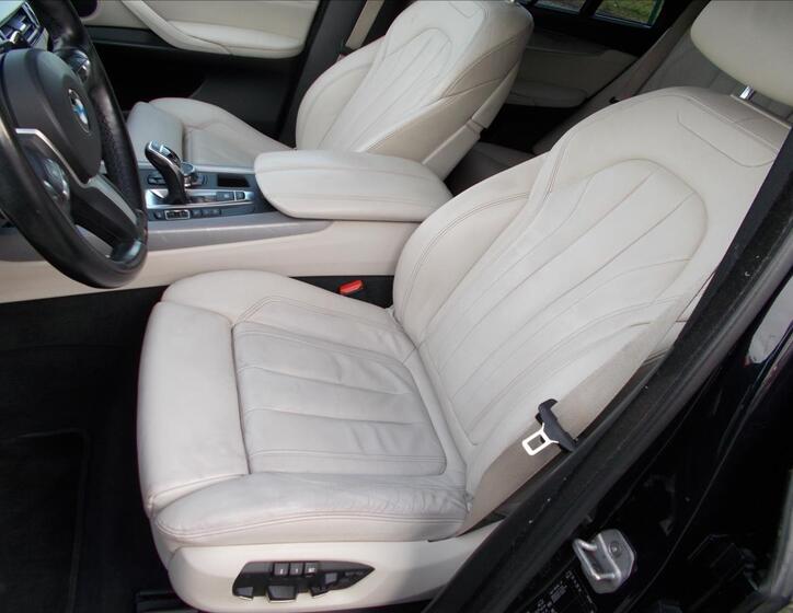 BMW X5 25