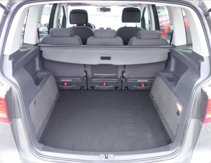Volkswagen Touran 15